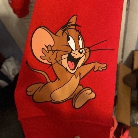 Tom and Jerry Sweatshirt - Picture 5 of 6